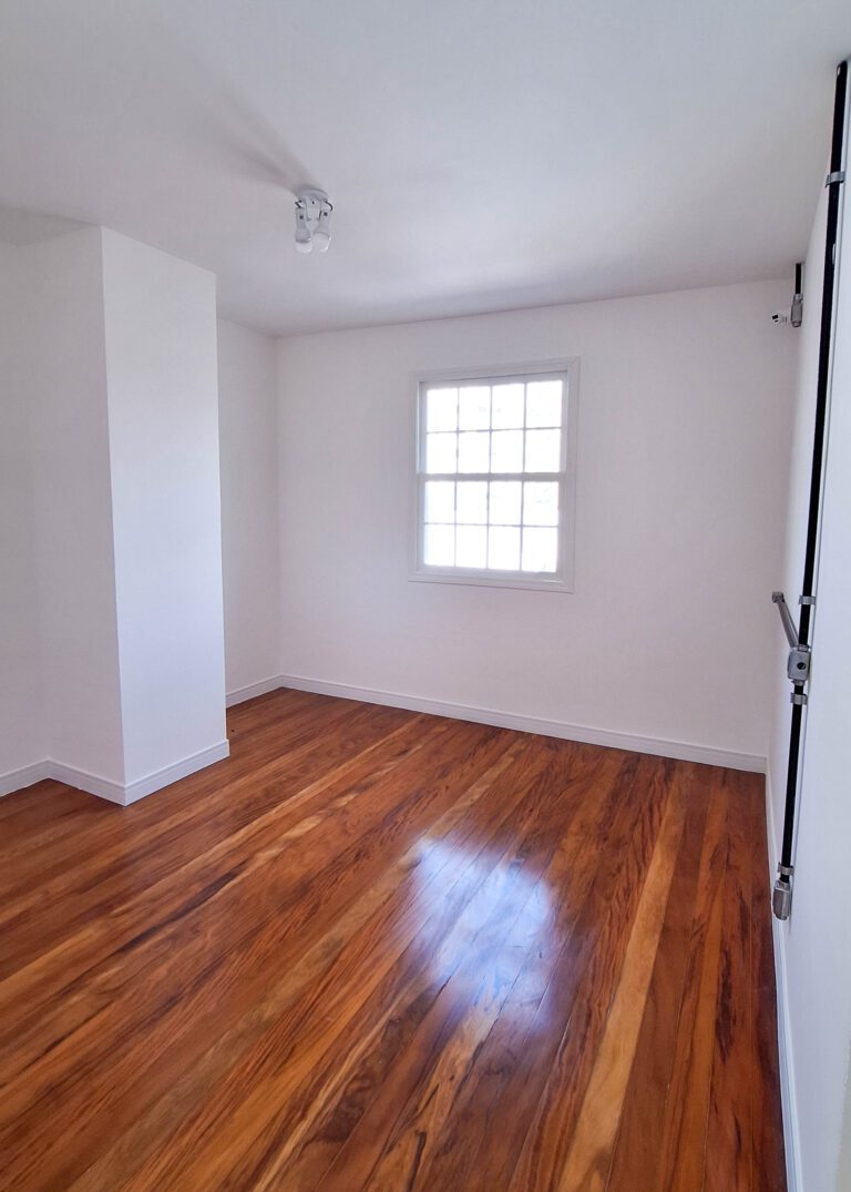 Escritório em obra comercial executada pela Padrão Engenahria